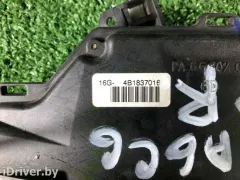 Замок двери передней правой Audi A6, 2006 г.