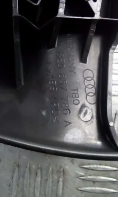 Пластик салона Audi A4, 2005 г.