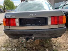 Бампер задний Audi 80, 1991 г.