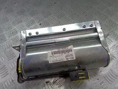 Подушка безопасности пассажира Volkswagen Passat, 2003 г.