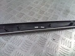 Молдинг двери задней правой Audi Q7, 2007 г.