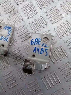 Петля двери Audi A4, 1997 г.
