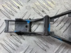 Скелет ручки наружной передней левой Volkswagen Passat, 1999 г.