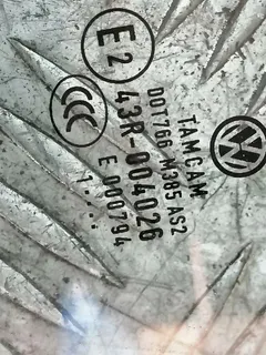 Стекло двери передней левой Volkswagen Passat, 2012 г.