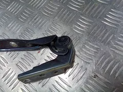 Петля капота правая Volkswagen Passat, 2003 г.