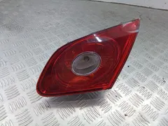 Фонарь крышки багажника правый Volkswagen Passat CC, 2010 г.