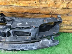 Усилитель бампера переднего Volkswagen Golf, 2004 г.