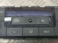 Блок управления печки/климат-контроля Volkswagen Touareg, 2011 г.