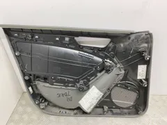Обшивка двери передней правой (дверная карта) Audi A4, 2009 г.
