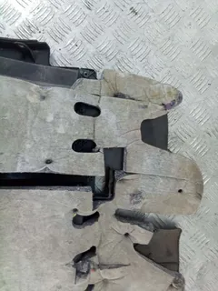Накладка декоративная на торпедо Audi A4, 2000 г.
