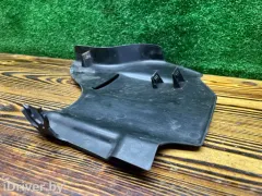 Пластик моторного отсека Audi A6, 2001 г.