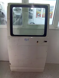 Дверь задняя левая Volkswagen Transporter, 2006 г.