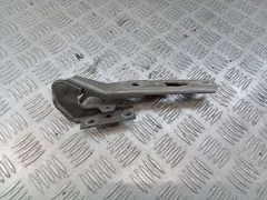 Петля капота правая Audi A4, 2003 г.