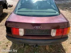 Кронштейн крепления бампера заднего Audi 80, 1991 г.