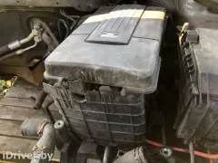 Крышка аккумулятора Volkswagen Golf, 2005 г.