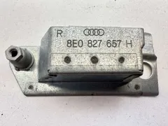 Петля крышки багажника Audi Q7, 2007 г.