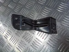 Кронштейн крепления крыла переднего левого Volkswagen Passat, 2004 г.