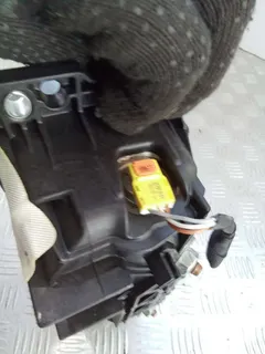Подушка безопасности пассажира Volkswagen Passat, 2011 г.