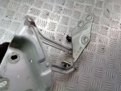 Петля капота правая Volkswagen Touareg, 2005 г.