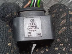 Разъем (фишка) проводки Volkswagen Passat, 2007 г.