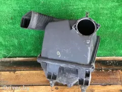 Корпус воздушного фильтра Audi A6, 2001 г.