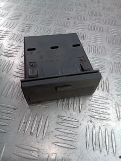 Бардачок Audi A4, 1998 г.