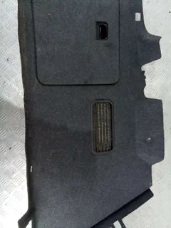 Обшивка багажника Audi A6, 2004 г.
