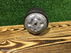 Подушка крепления двигателя Mercedes-Benz C-Класс, 2002 г.
