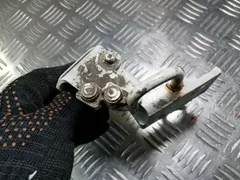 Петля двери задней правой Volkswagen Passat, 2010 г.