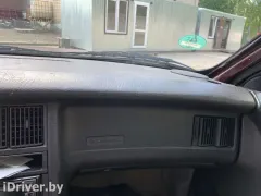 Бардачок Audi 80, 1991 г.