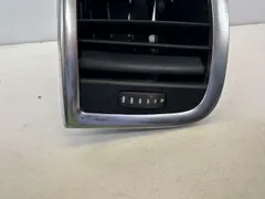 Дефлектор обдува салона Audi Q7, 2007 г.