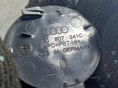 Заглушка (решетка) в бампер передний Audi A4, 2006 г.