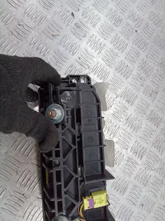Подушка безопасности пассажира Volkswagen Passat, 2007 г.