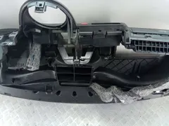 Панель передняя салона (торпедо) Volkswagen Transporter, 2007 г.