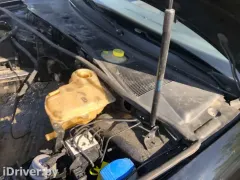 Амортизатор капота Volkswagen Passat, 2002 г.