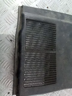 Дождевик Audi A4, 2003 г.