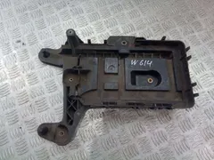 Полка аккумулятора Volkswagen Passat, 2008 г.