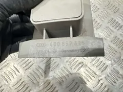 Крючок для одежды Audi A8, 1998 г.