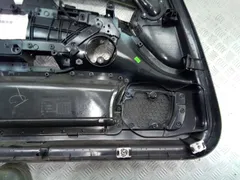 Обшивка двери передней правой (дверная карта) Audi A6, 2005 г.