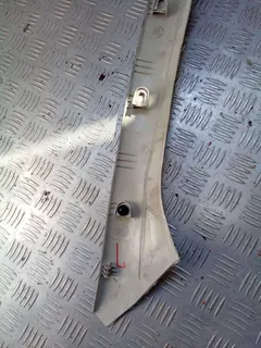 Обшивка стойки передней левой Volkswagen Passat, 2002 г.