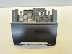 Пепельница Audi A4, 2012 г.
