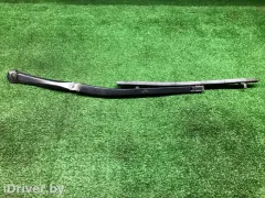 Щеткодержатель (поводок стеклоочистителя, дворник) BMW 5 серии, 2002 г.