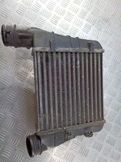 Интеркулер Audi A4, 2006 г.