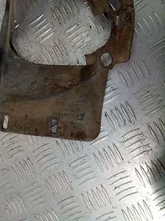 Пыльник рулевой рейки Audi A6, 2001 г.