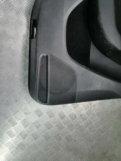 Обшивка двери задней левой (дверная карта) Volkswagen Passat, 2011 г.