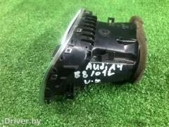 Дефлектор обдува салона Audi A4, 2013 г.