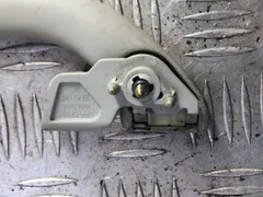 Ручка внутренняя потолочная Volkswagen Passat, 1999 г.
