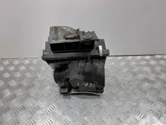 Корпус воздушного фильтра Volkswagen Passat, 2003 г.