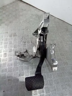 Узел педальный (блок педалей) Audi A6, 2007 г.