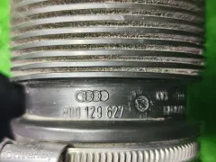 Патрубок воздушного фильтра Audi A6, 2000 г.